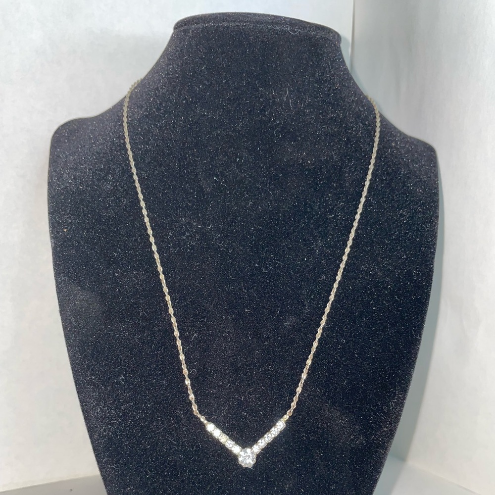 Vintage Silver Necklace With white gems
